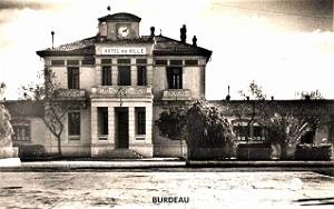Burdeau - Hotel de ville
